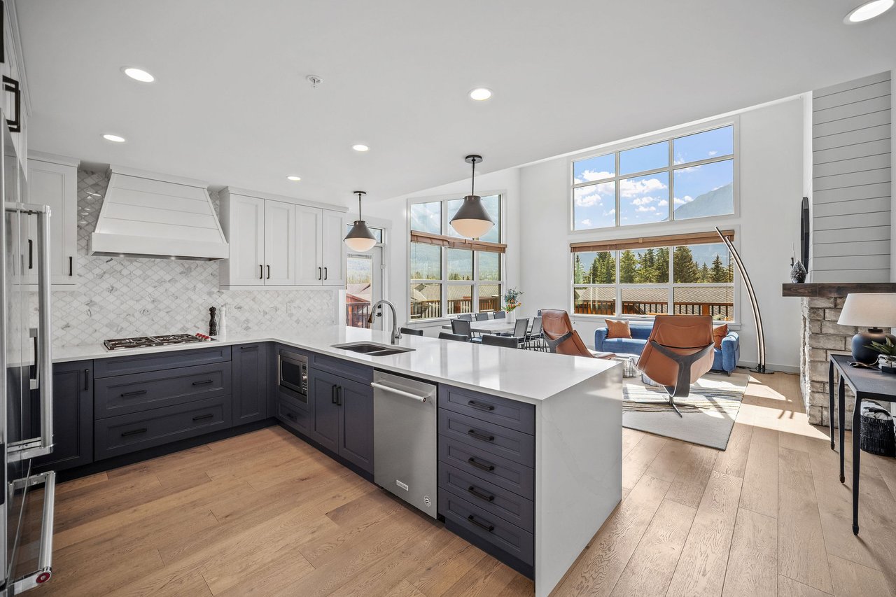 Jack Pine Lodge Penthouse 308