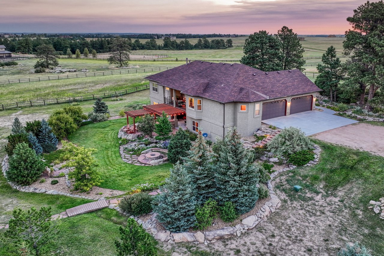 10345 Little Moon Trail