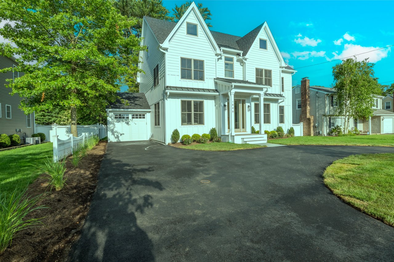 1846 Mill Plain Rd