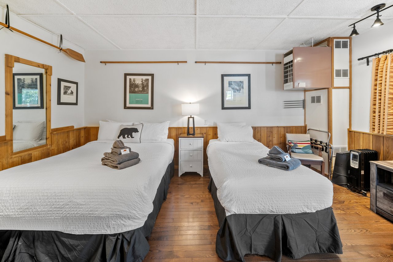 Beaver Street Cabins Banff | B&B Inn