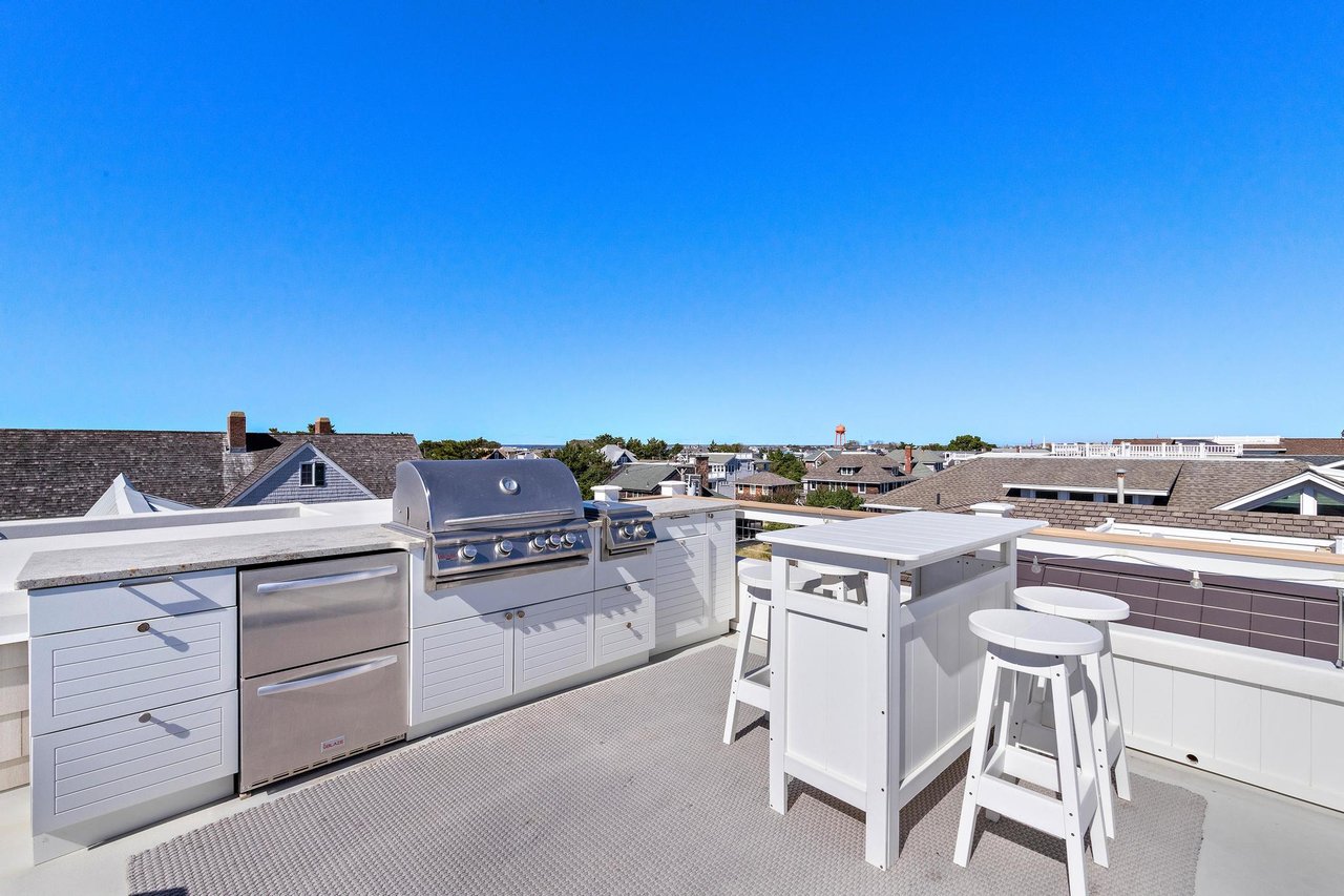 917 S Atlantic Avenue, Beach Haven