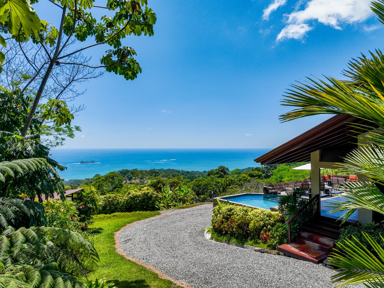 CasaPor Fin,Where the Rainforest Meets the Sea - Oceanview Luxury Estate