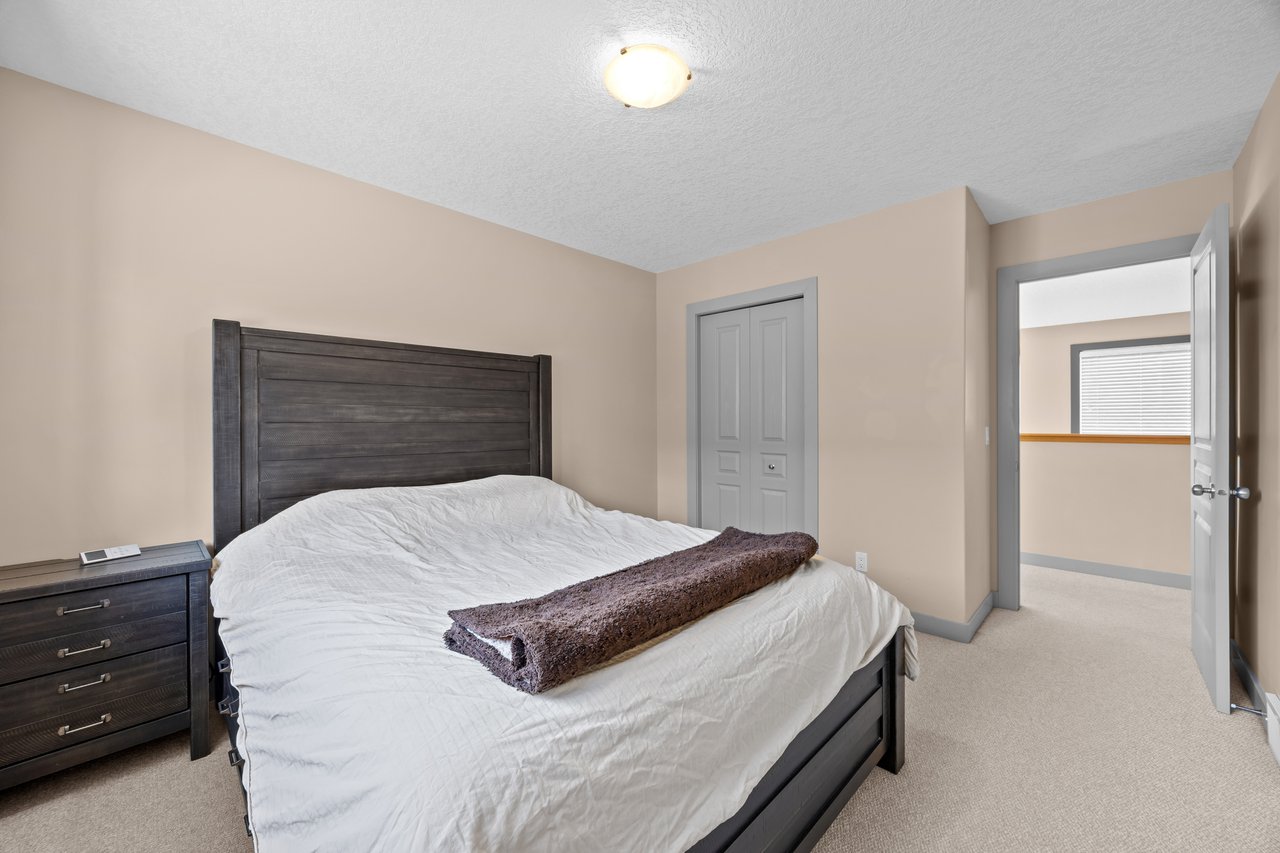 139 Tuscany Ridge Close NW