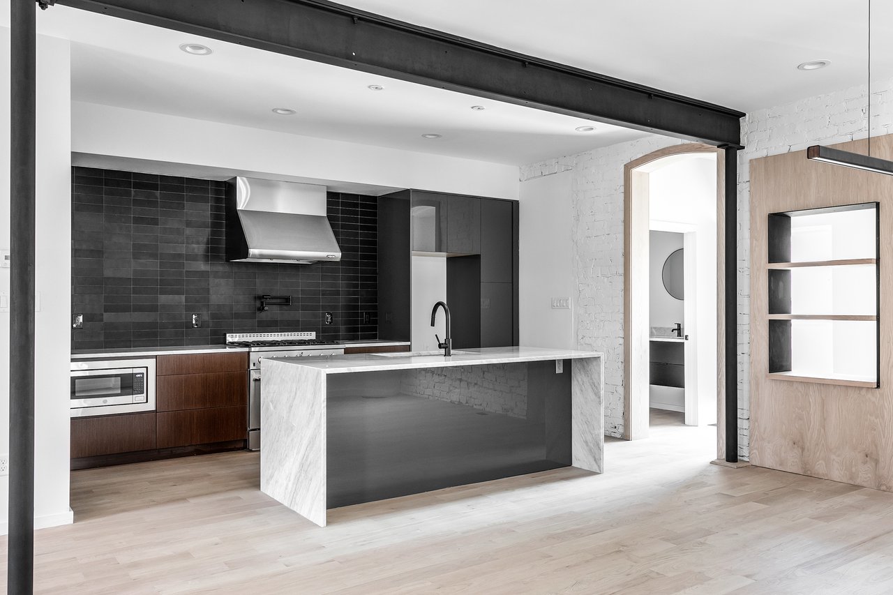 4 N Robinson (Fan House)