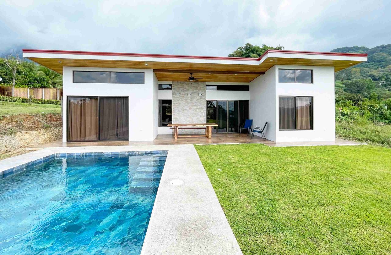 Brand-New Easy-Access 2-Bedroom Home with Big Pool & Peaceful Terraza on Calle Cascada in Ojochal Costa Rica