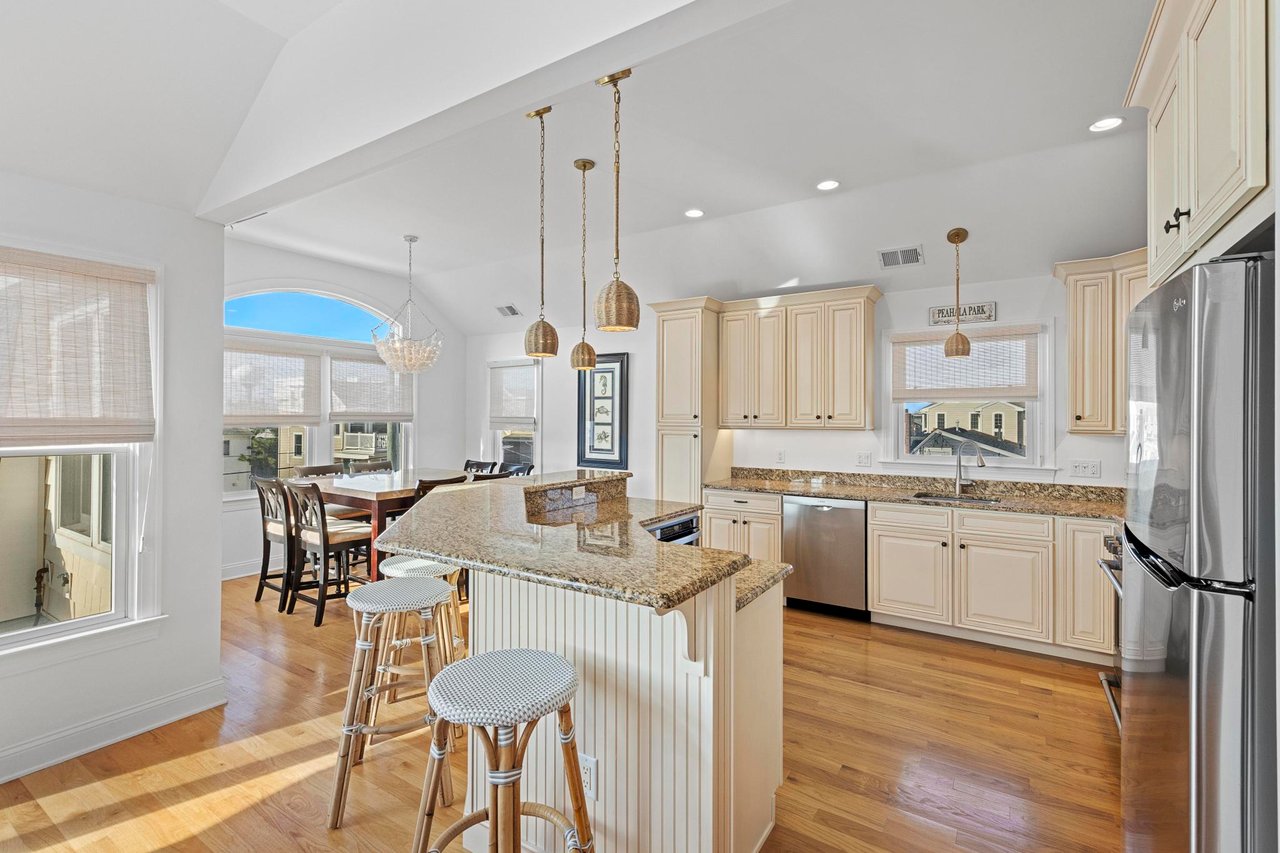 19 E. Sailboat Ave, Long Beach Township 