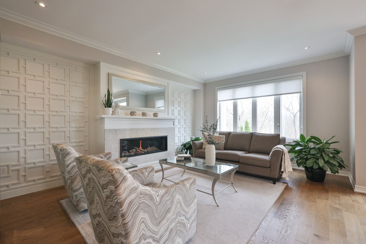 34-2400 Neyagawa Boulevard, Oakville