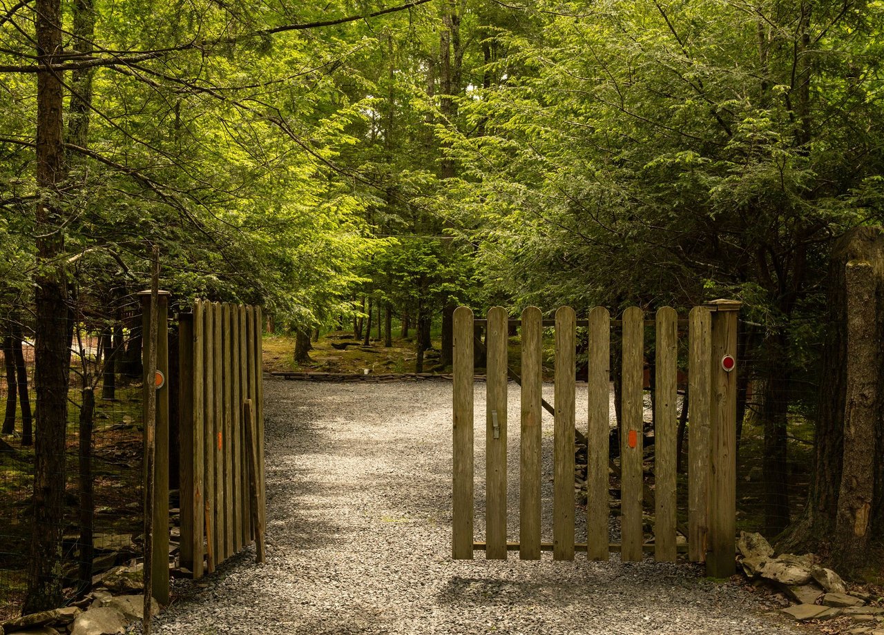 276 Chestnut Hill Road, Woodstock