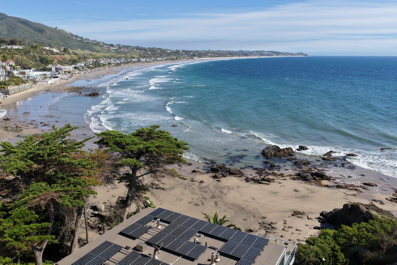 6525 Point Lechuza Dr