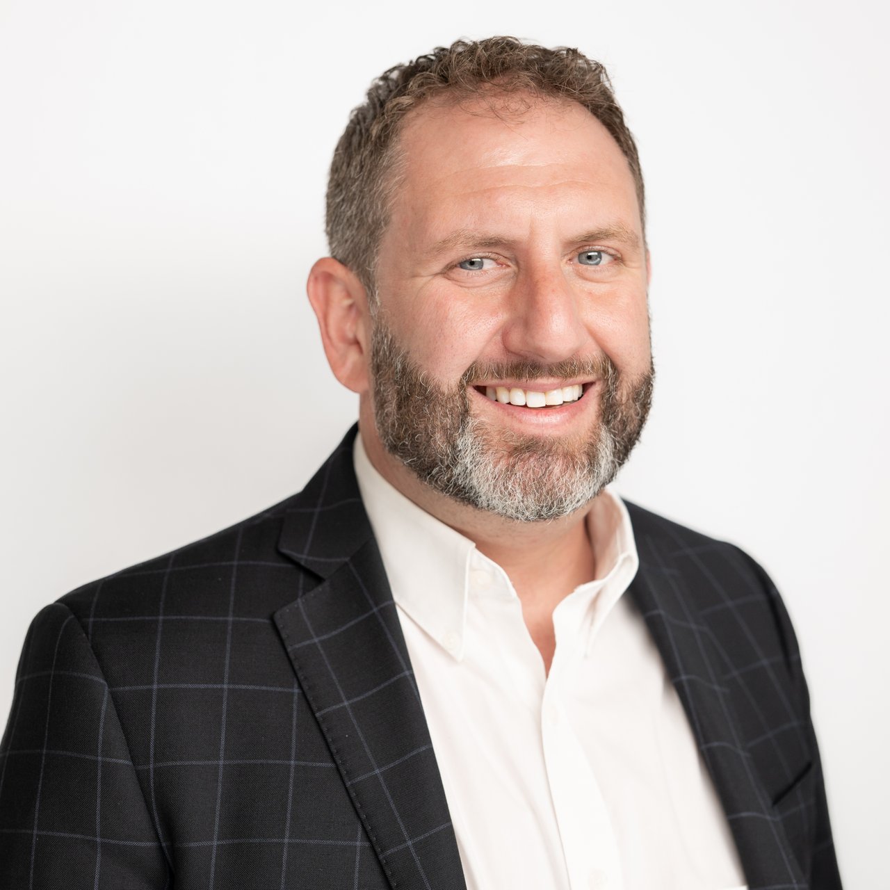 Aaron Weisinger San Francisco, CA Real Estate Agent Headshot