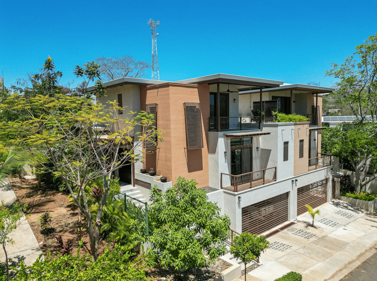 Almendro 50 Tamarindo Park