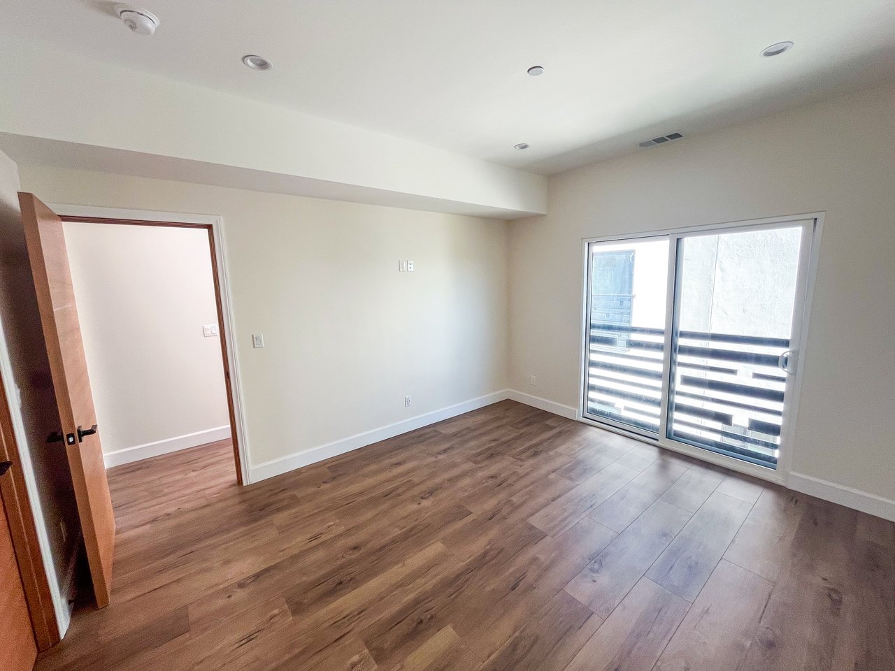 Brand-New 5-Unit Multifamily in Prime Los Angeles