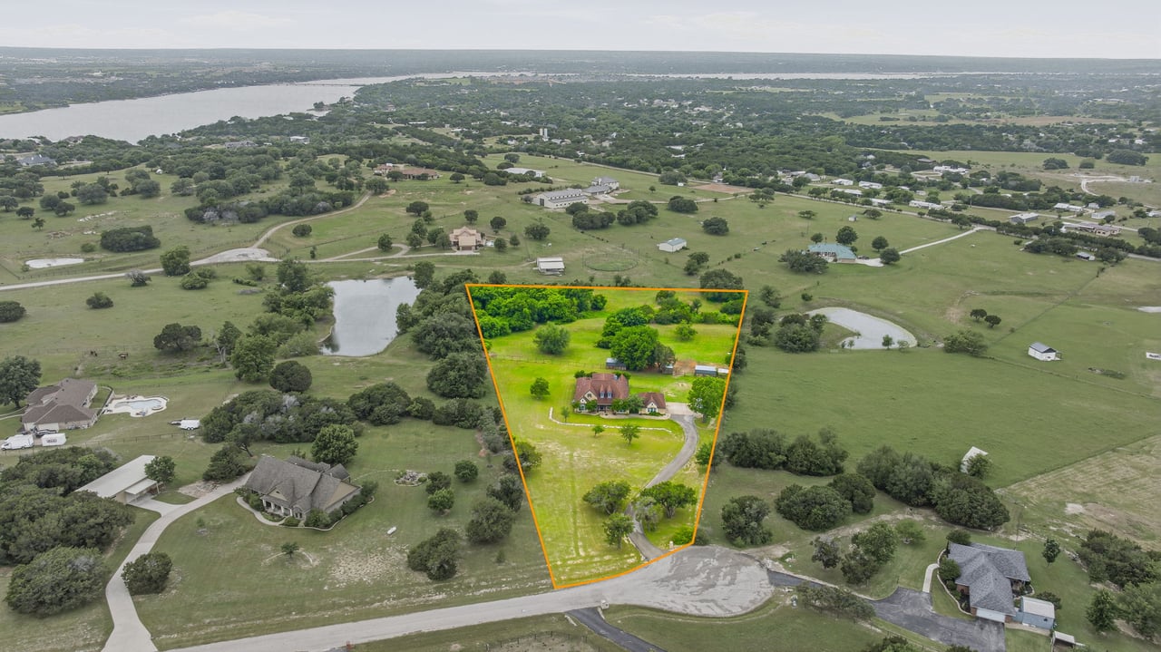 Bentwater Equine Estate