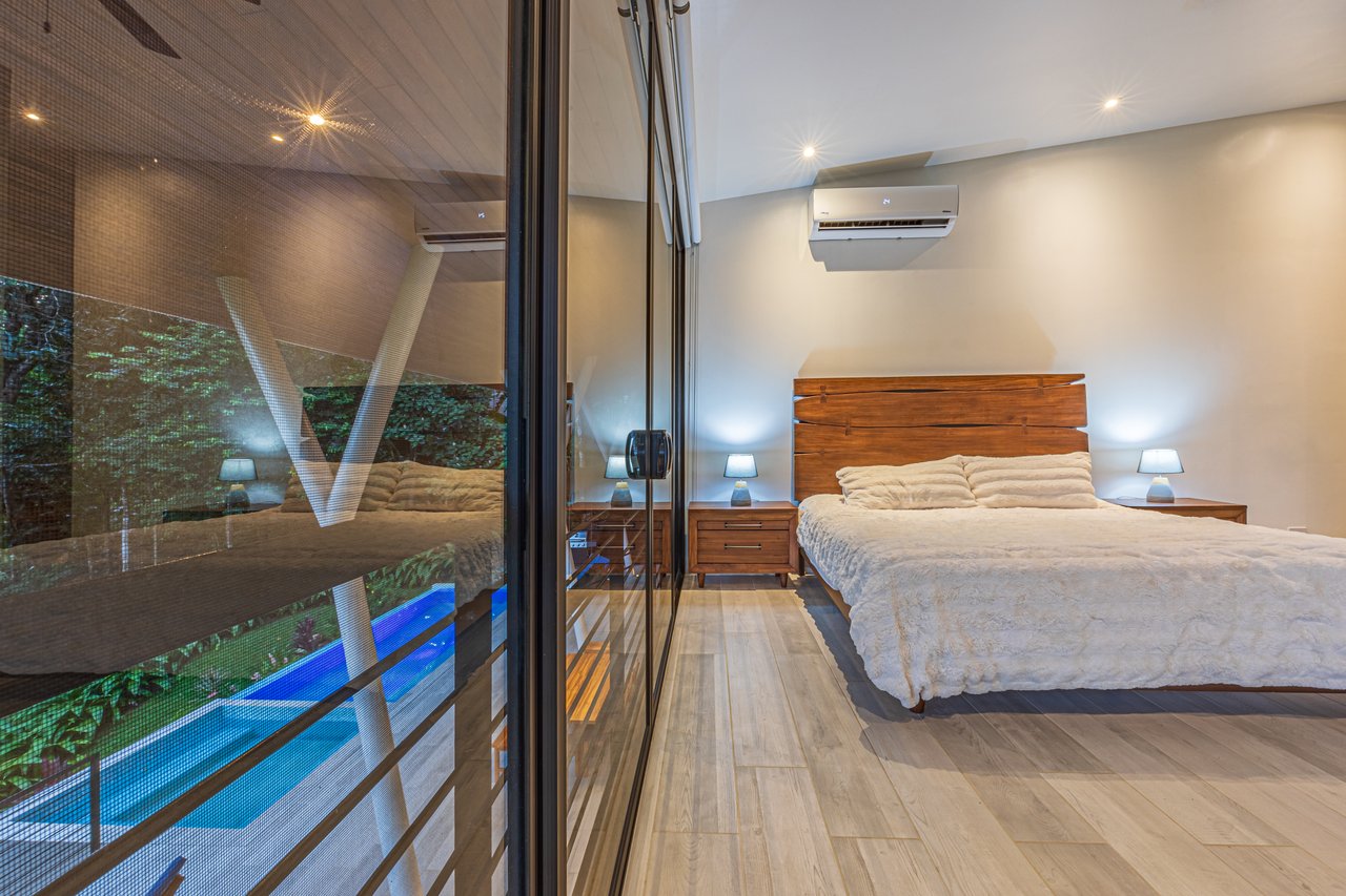 4 Bedroom Jungle Paradise with Ocean Views