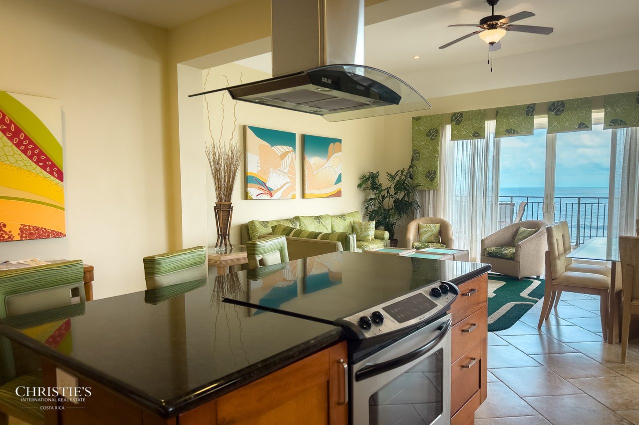 Vista Las Palmas 4D  Exquisite Ocean-View Luxury Condo – Jaco Beach