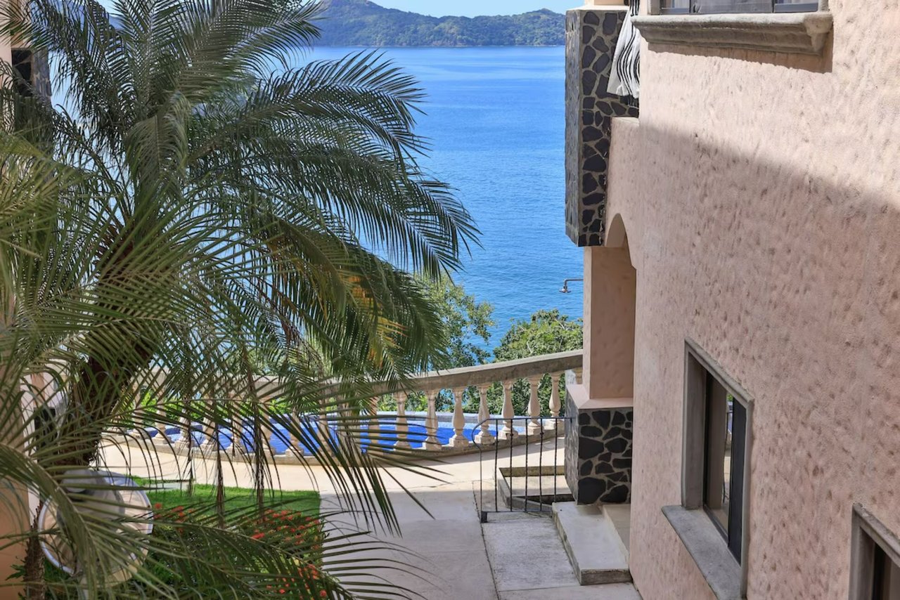 Flamingo Cove 3 | Spectacular Ocean Views in Playa Flamingo