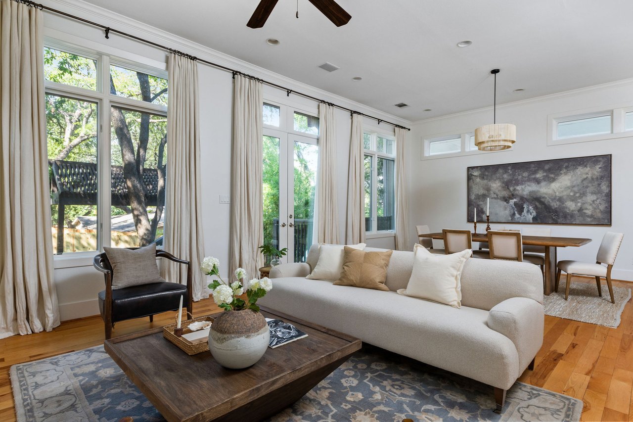 Charming Deep Eddy Retreat in the Heart of Central Austin