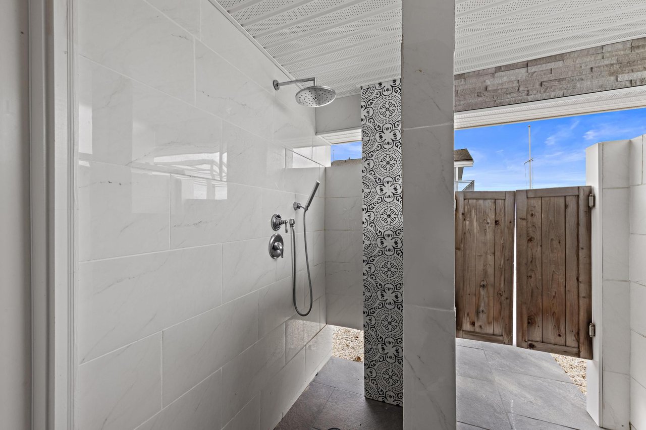 83 W California Avenue, Brant Beach