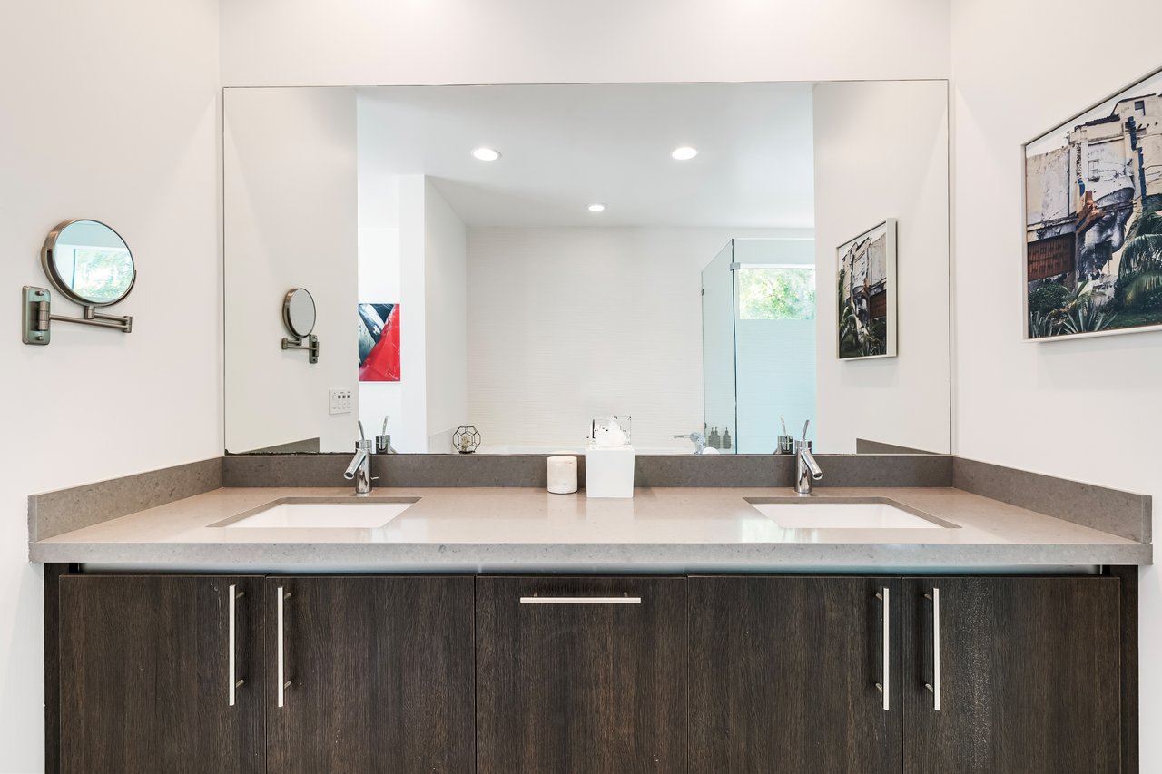 51125 Evangeline Way - Villa 3