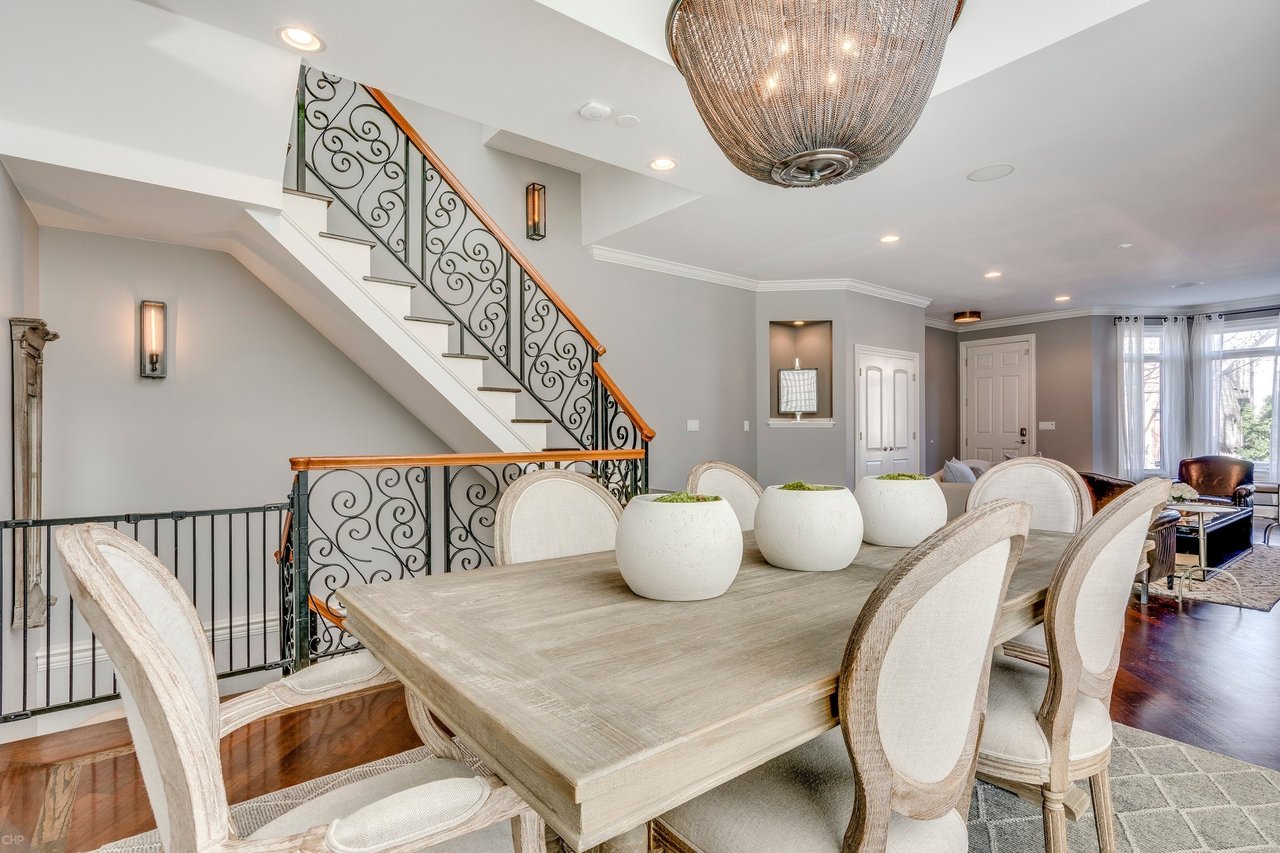 Designer Showcase | 2047 W Erie Street | $1,099,900