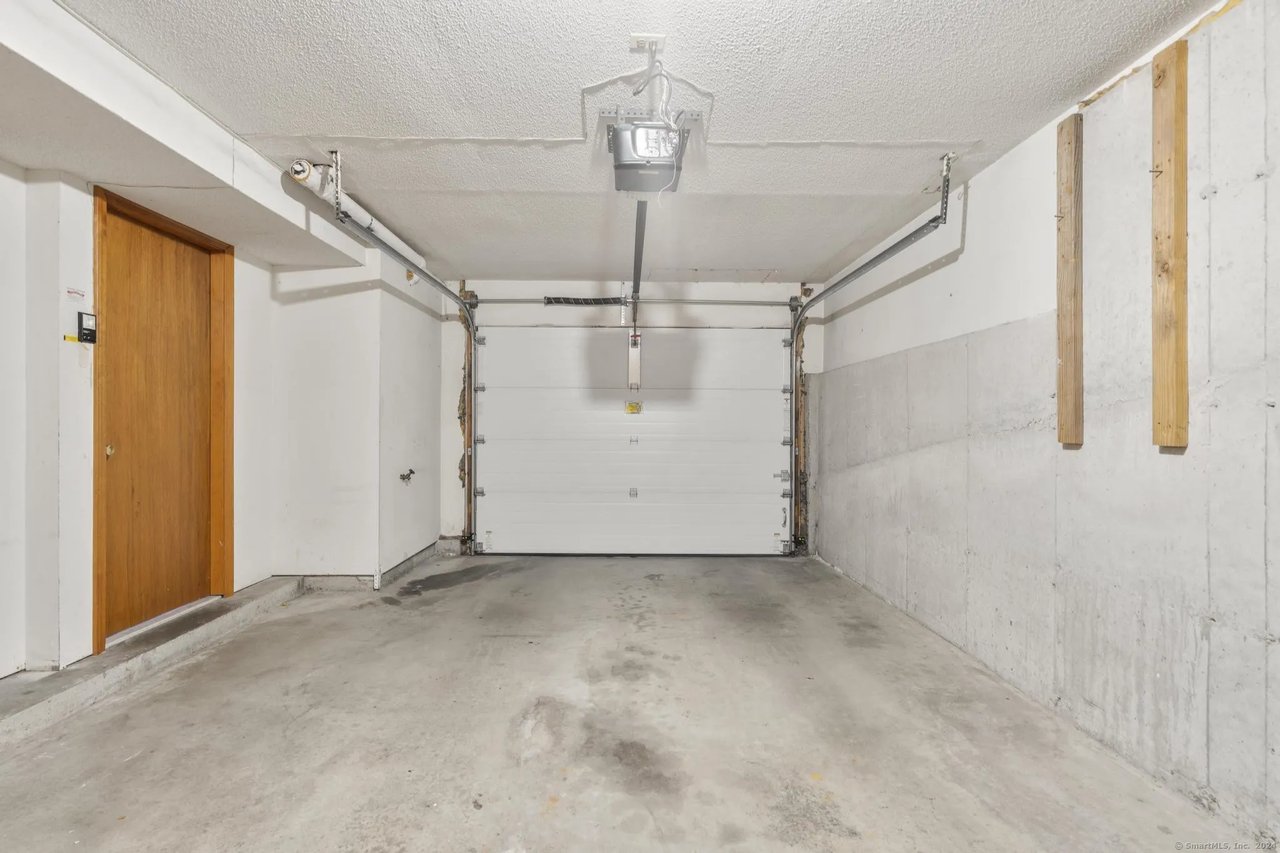 46 Commodore Commons 46