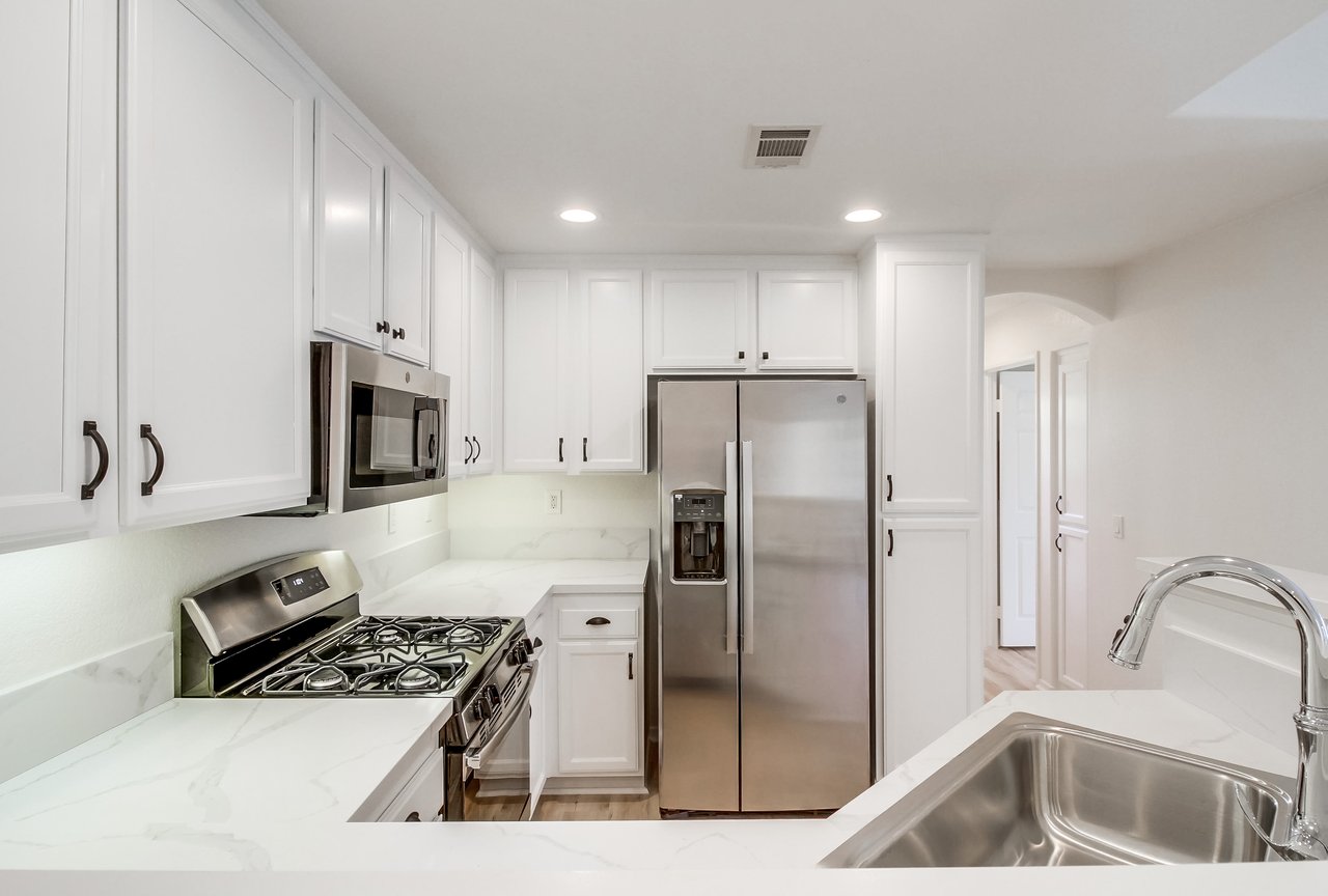 1340 Callecita Aquilla Norte