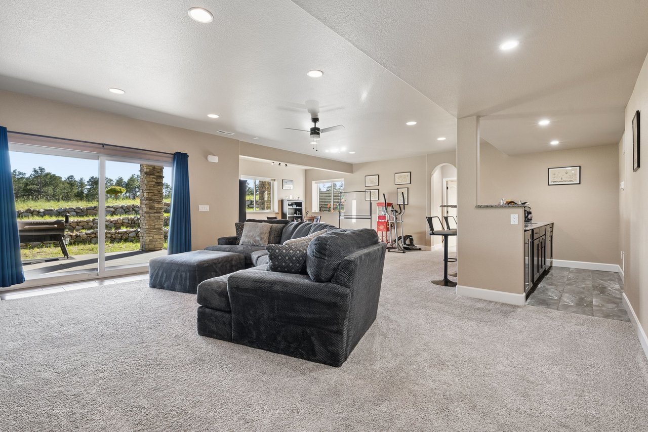 14894 Snowy Pine Point