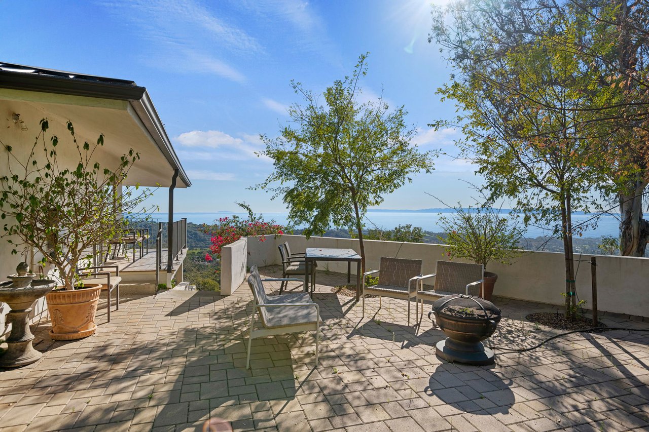 2330 Bella Vista Drive