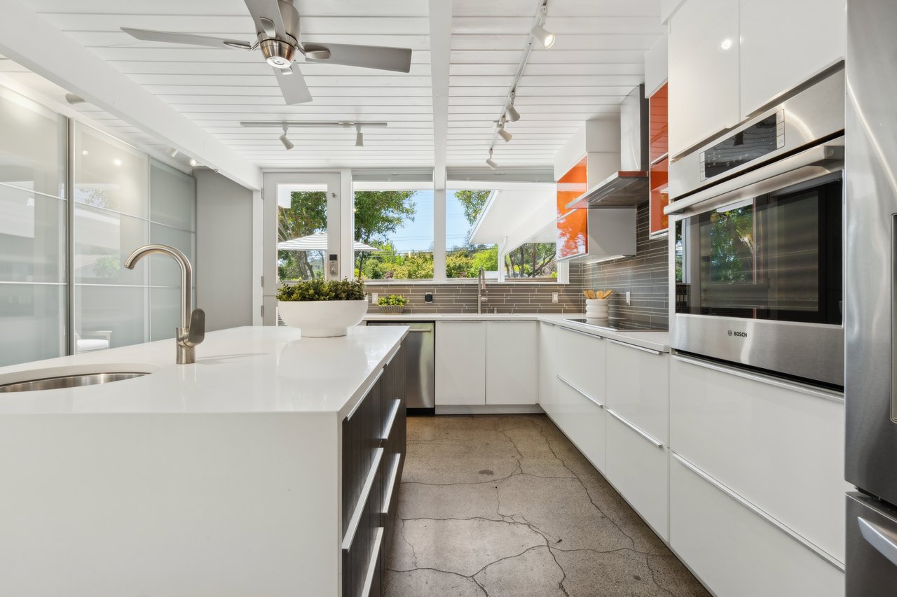 756 Del Ganado Rd