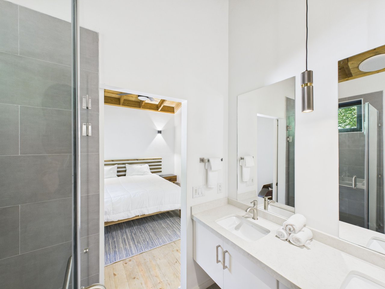 Jungle Pearl, Playa del Cielo