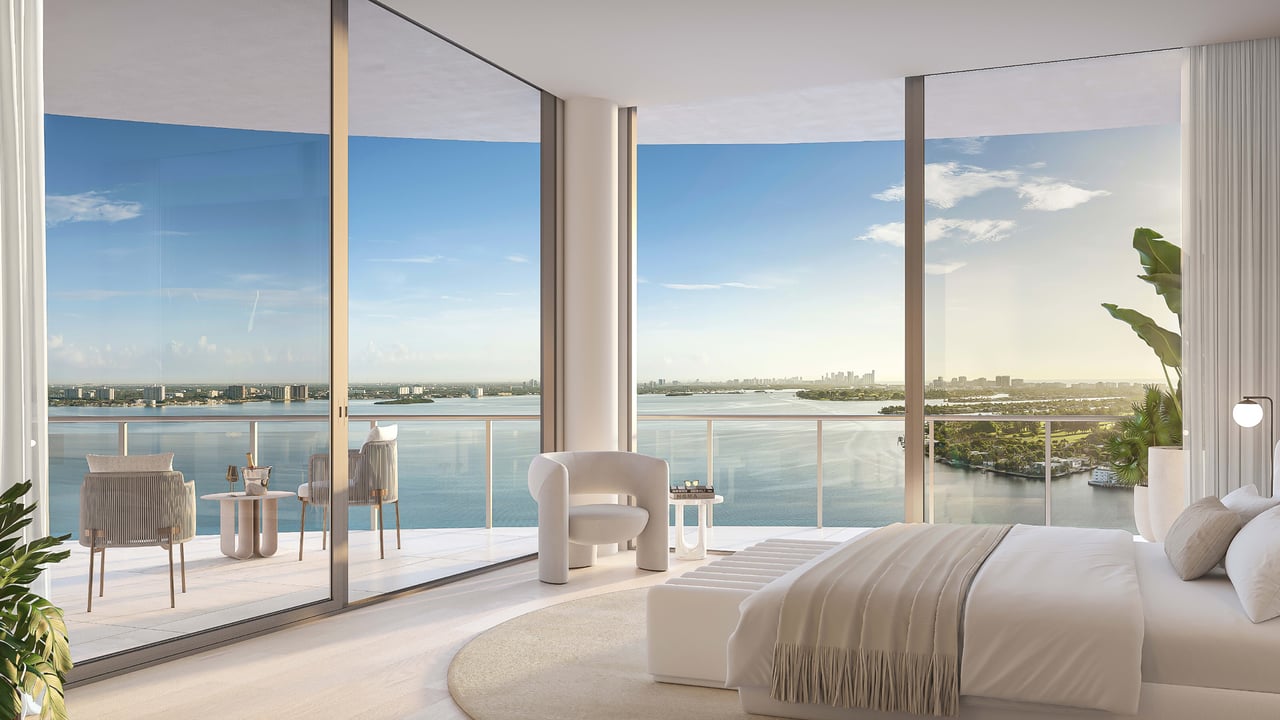Continuum Club & Residences bedroom 