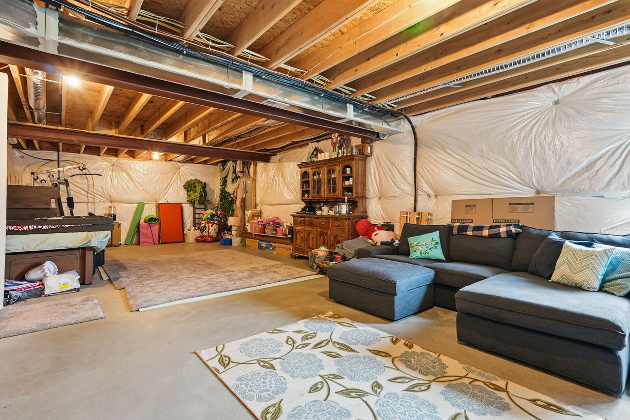 407 Isabella Ct