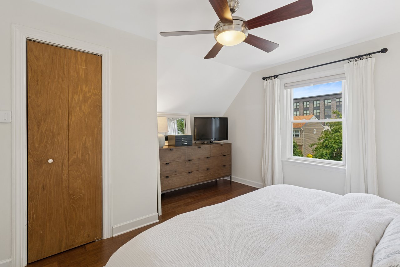 2462 North Linden Place - A Logan Square Gem