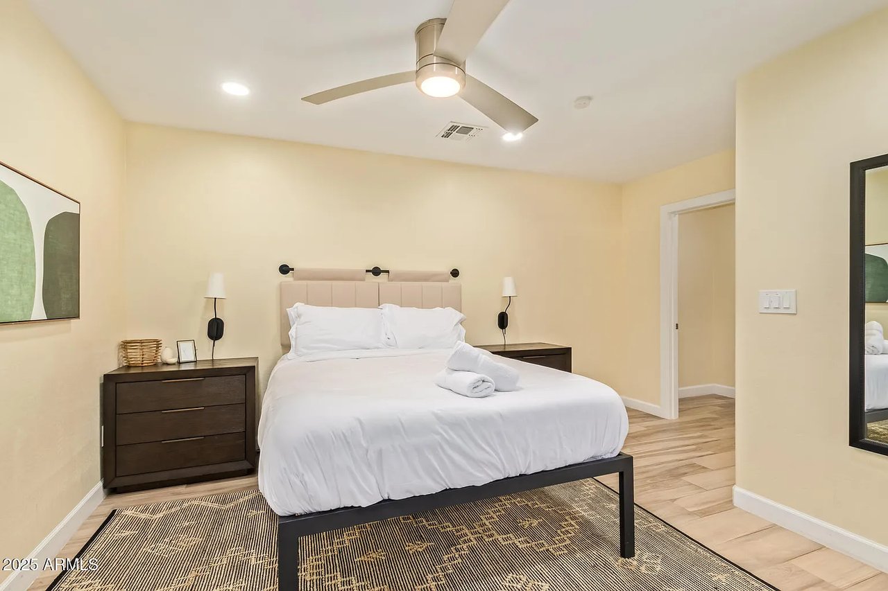 5839 E VOLTAIRE Avenue, Scottsdale