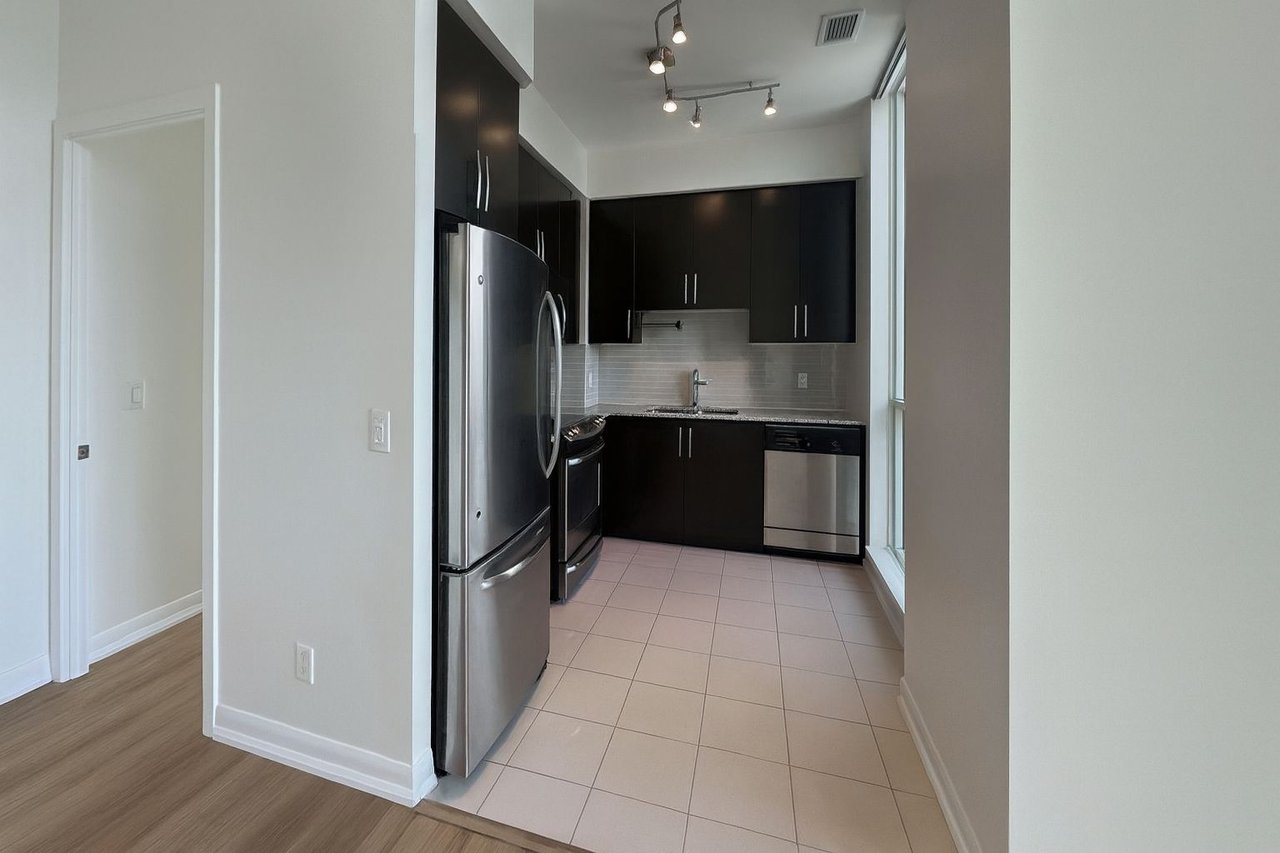 205 Sherway Gardens Road 2405