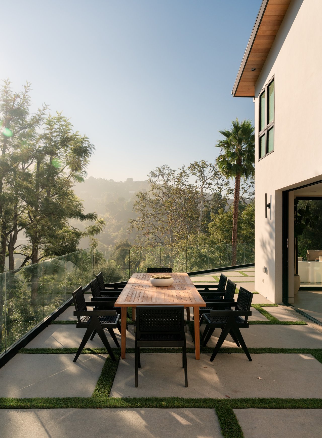 quintessential Hollywood Hills