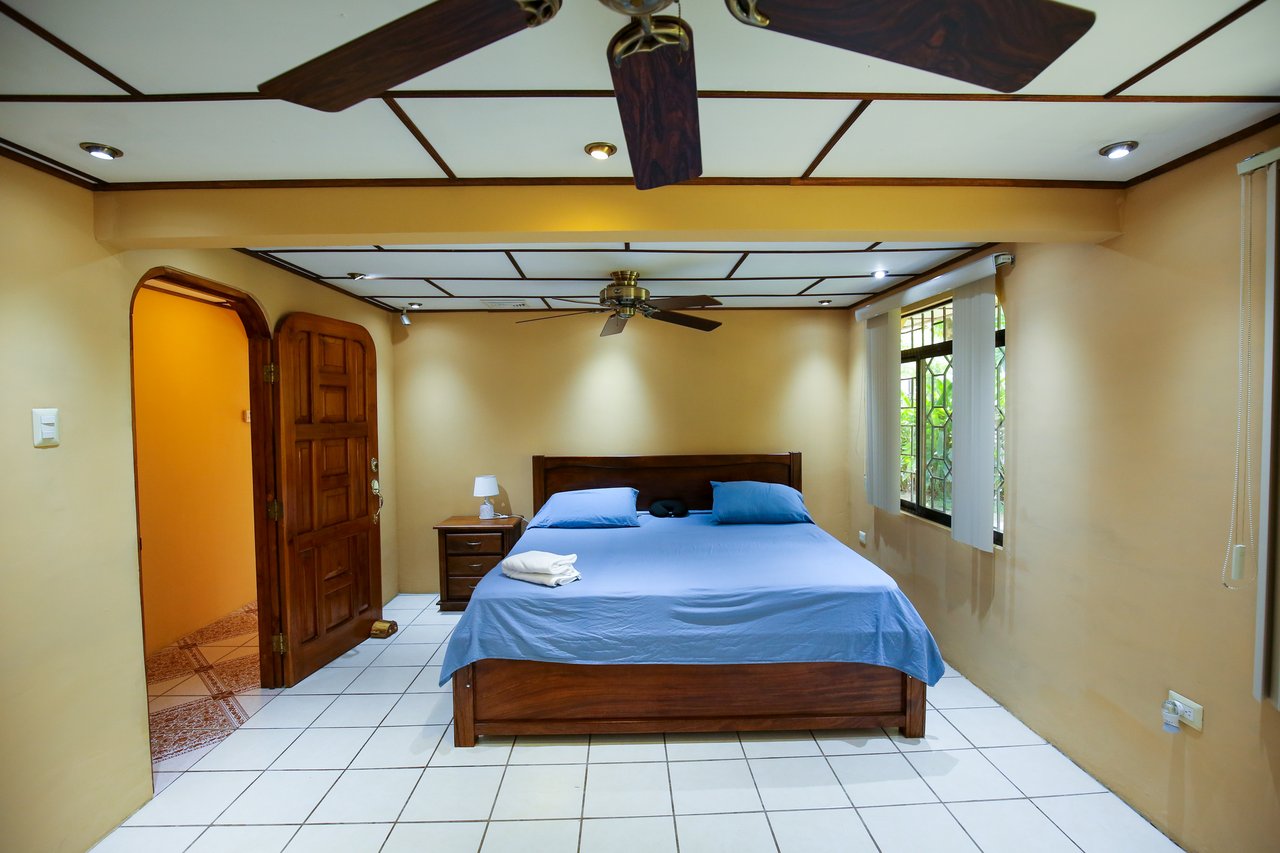 Beach estate with a main house, 3 rentals, and pool