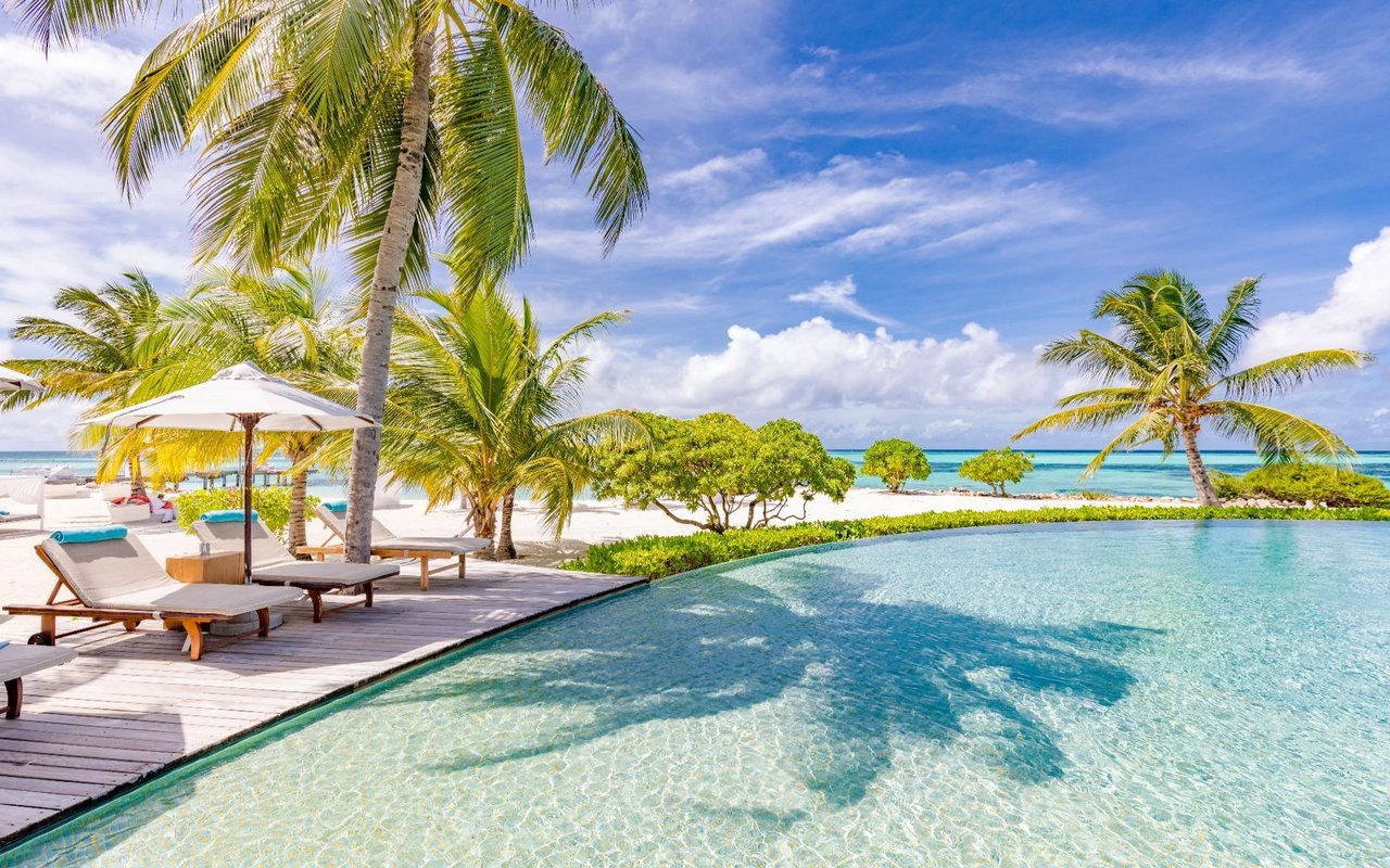 Four Seasons Private Residences