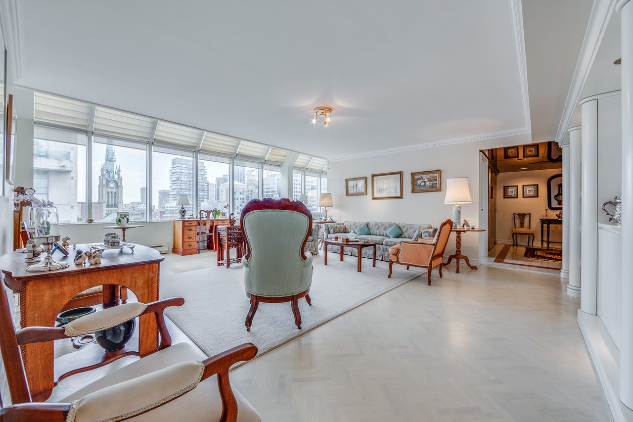 The South Penthouse at Lombard Court