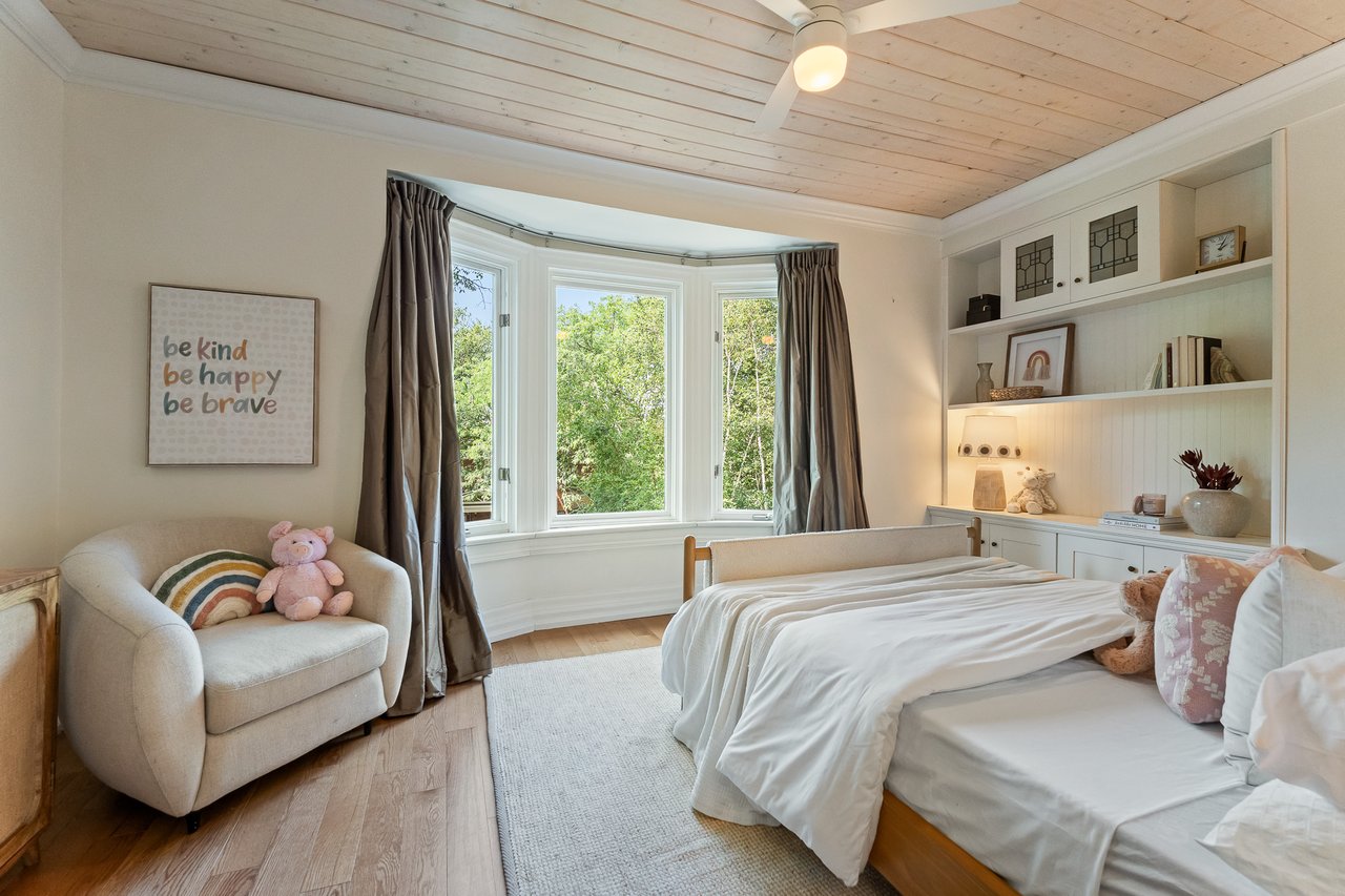 227 Waverley Rd