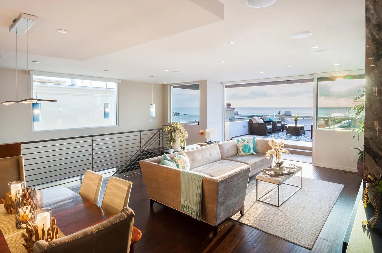 611 Bayview Dr