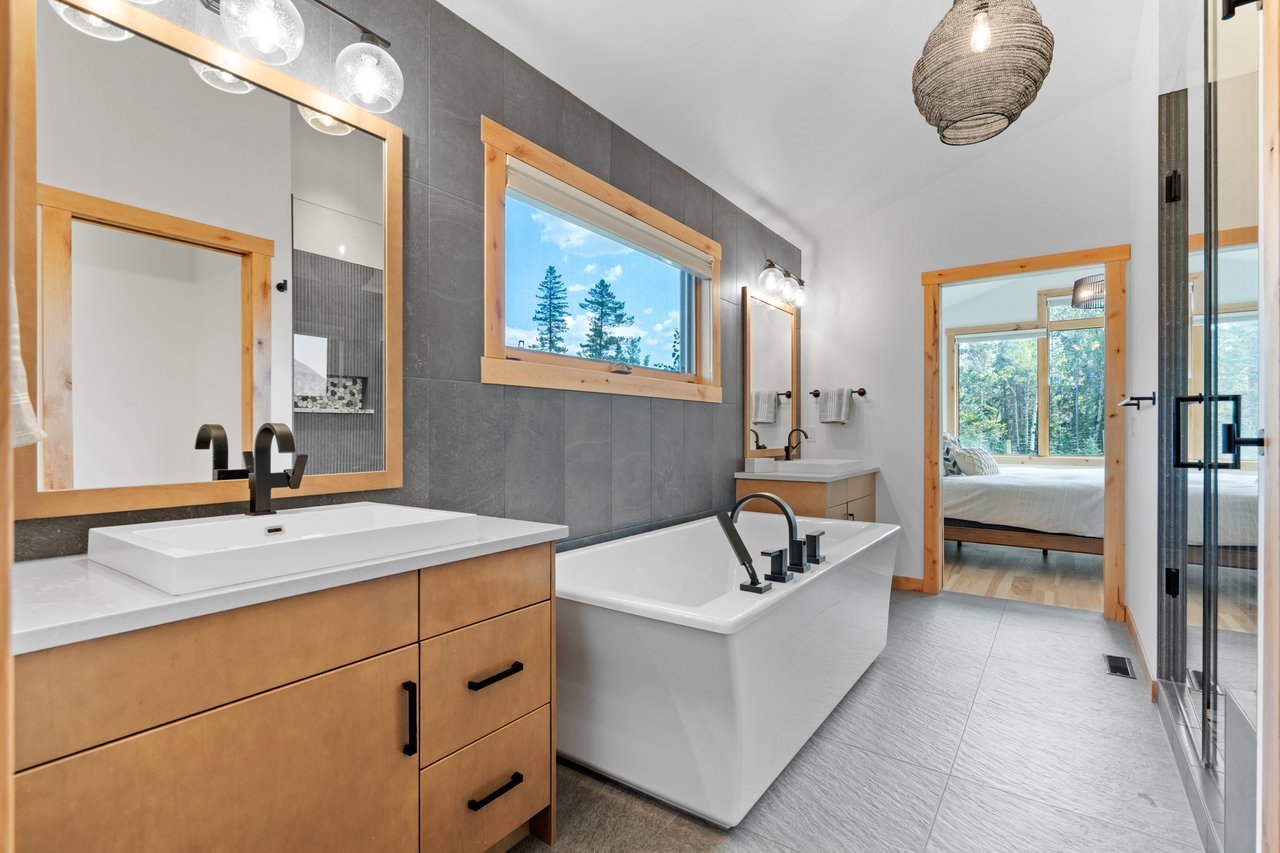 232 Stewart Creek Rise