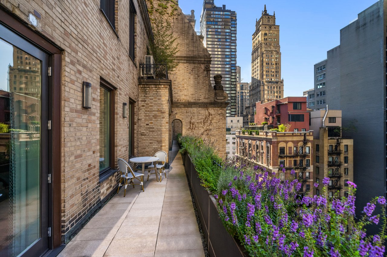 480 Park Avenue, 16G