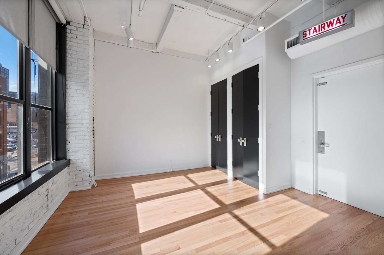 900 West Jackson Boulevard Unit 3W 