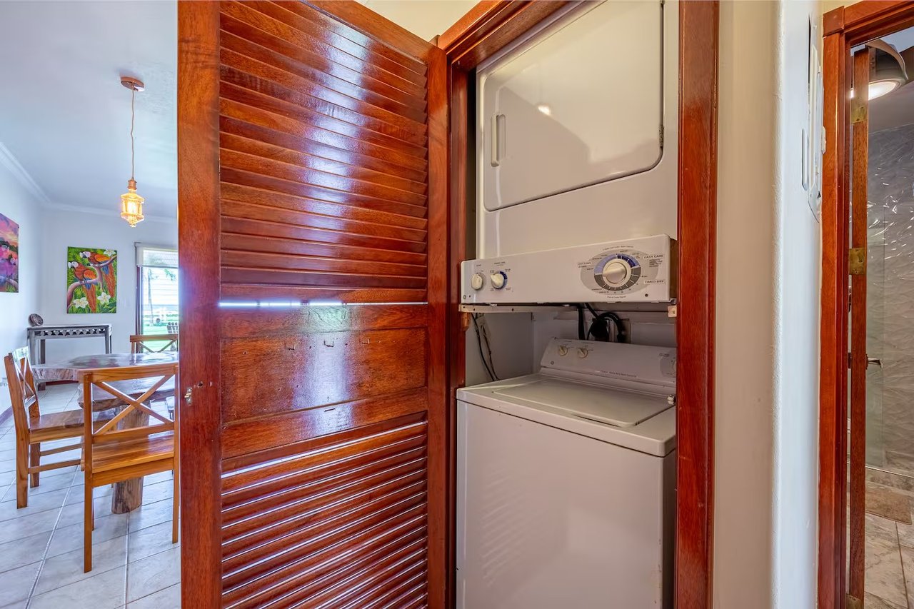 Pacific Beach Condo #7 - Beachfront Playa Potrero