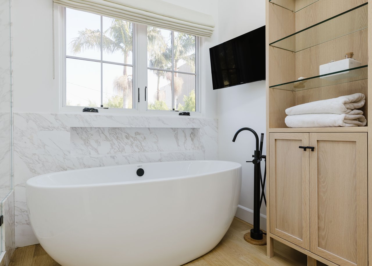 408 Westbourne Dr, West Hollywood 