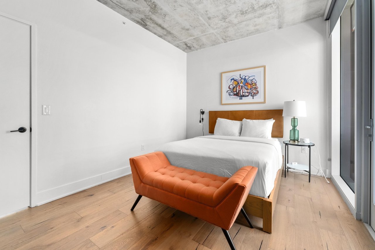 48 East Avenue #1310