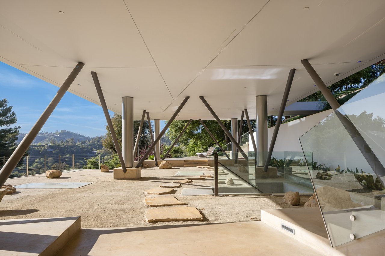 9727 Oak Pass Rd, beverly hills