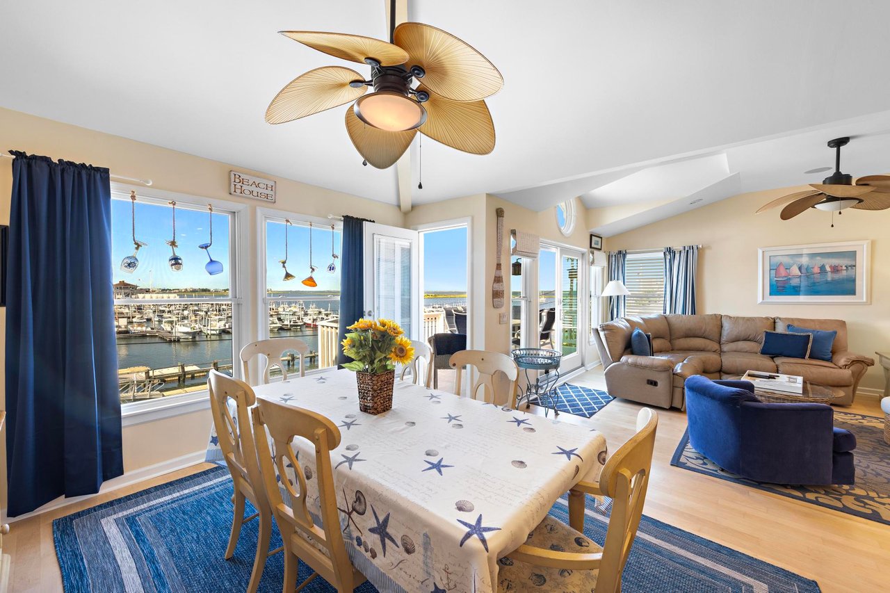 401 Pearl Street (West Unit), Beach Haven