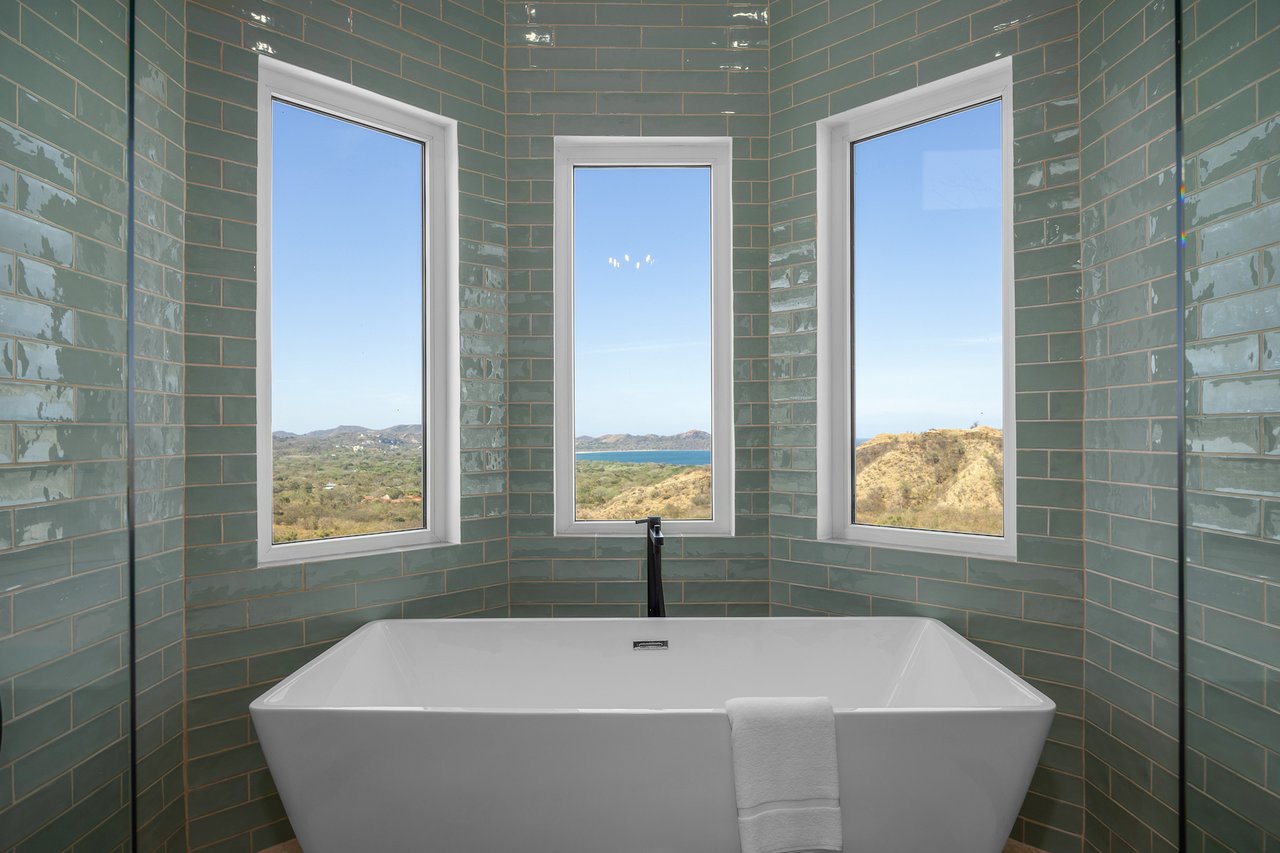 Casa Sunset | Luxurious Ocean-View Villa with Infinity Pool in Mar Vista